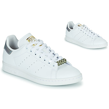 Sko Dame Lave sneakers adidas Originals STAN SMITH W Hvid / Sølv