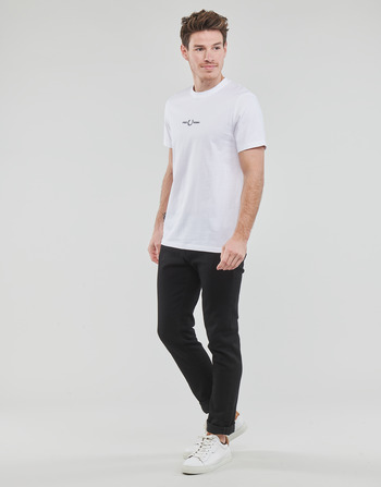 Fred Perry EMBROIDERED T-SHIRT Hvid