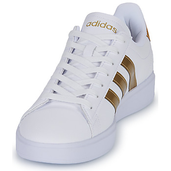 Adidas Sportswear GRAND COURT 2.0 Hvid / Guld