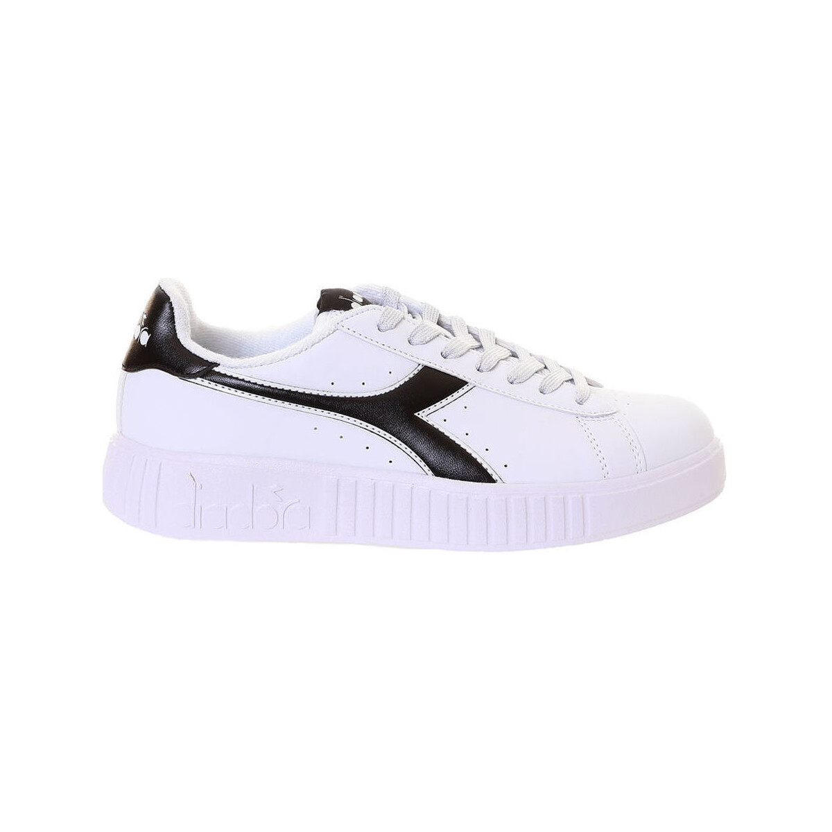Sko Dame Sneakers Diadora GAME P STEP C0351 White/Black Sort